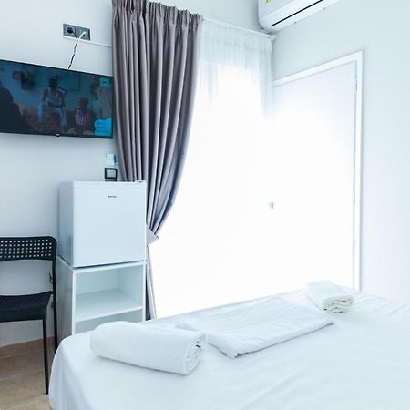 Silver Hotel Athens Double Room With Balcony ภายนอก รูปภาพ